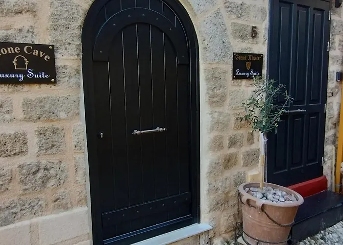 Stone Cave * Rhodes City