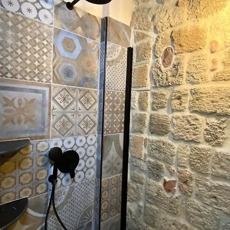 Stone Cave Appartement